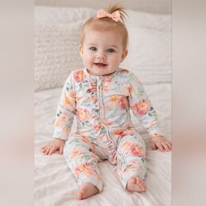 Queen Maddyn Floral Ruffle  Double Zip Print Kids One Piece Romper Sz. 12 M
